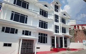 Hotel Gaurav Palace
